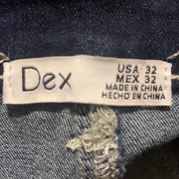 Womens dark Jean skirt with front slit size 32 from Dex - Picture 3 of 4